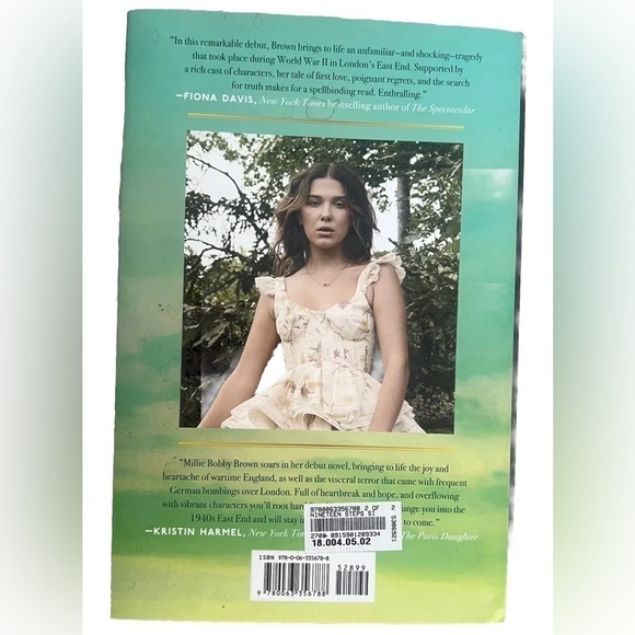 SIGNED Nineteen Steps by Millie Bobby Brown (Stranger Things) 1st Edition NEW - Picture 4 of 7